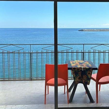 La Mansarda Apartment Giardini Naxos Exterior foto