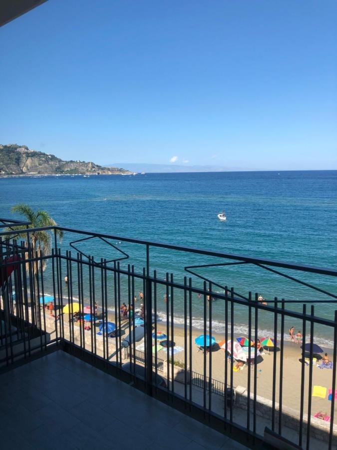 La Mansarda Apartment Giardini Naxos Exterior foto