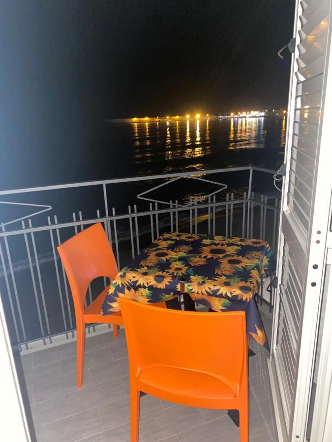 La Mansarda Apartment Giardini Naxos Exterior foto